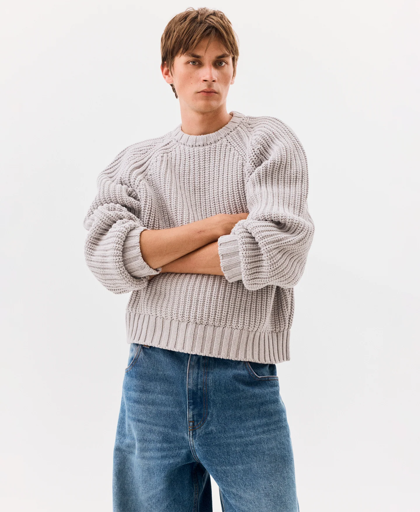 3 Gauge 'Navy' Knit - Image 7