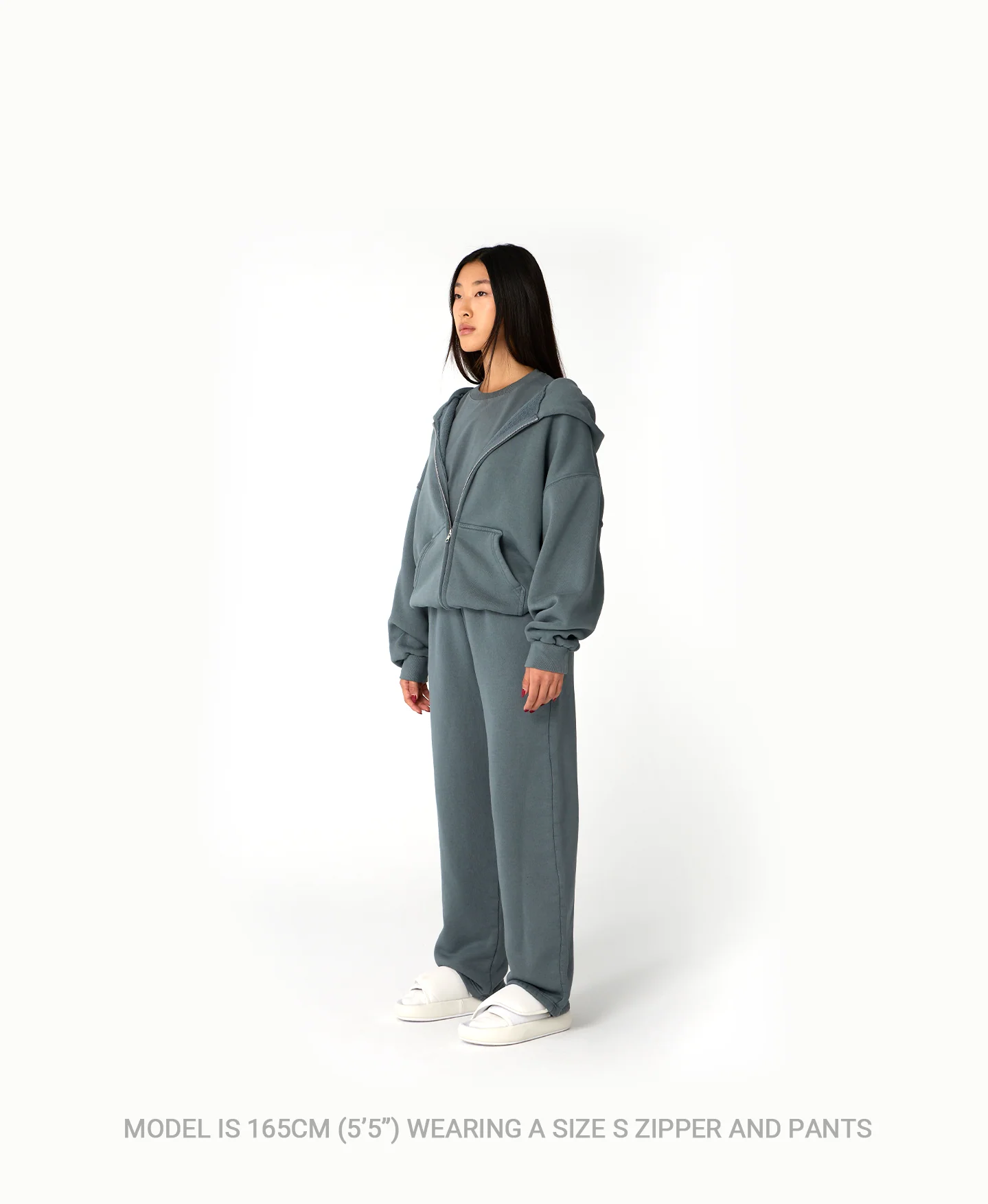 450 GSM 'Burgundy' Zipper - Image 6