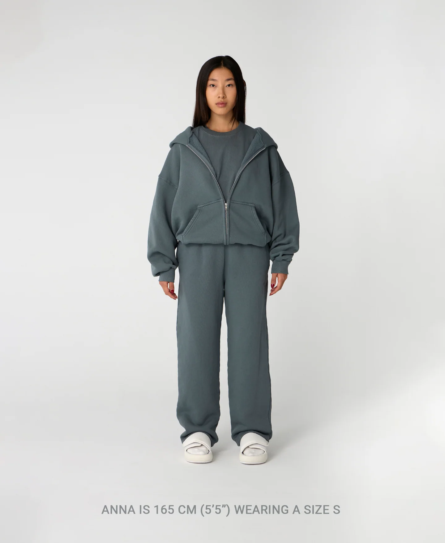 450 GSM ‘Vintage Gray’ Zipper - Image 8