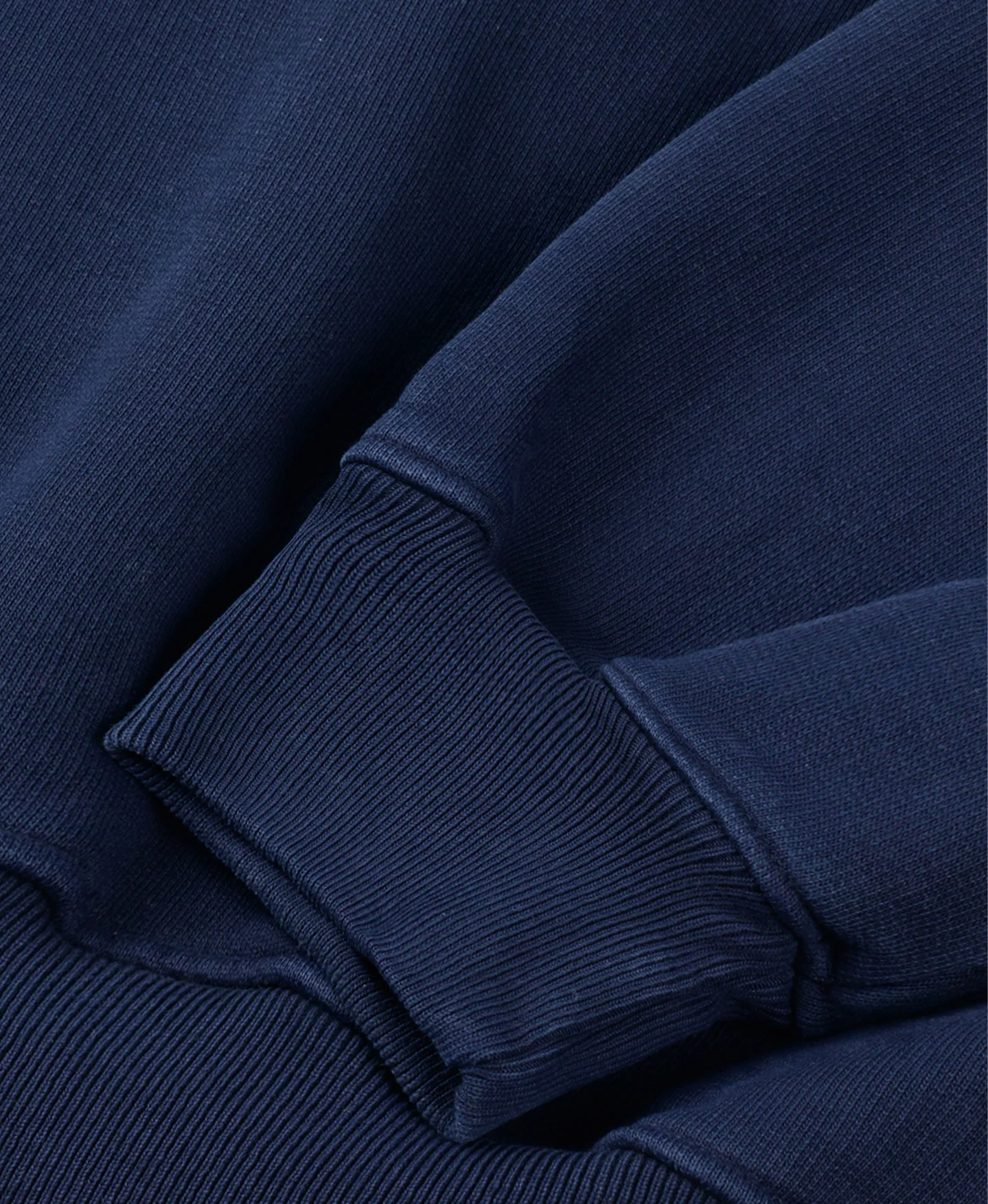 600 GSM 'Navy Blue' Crewneck - Image 4