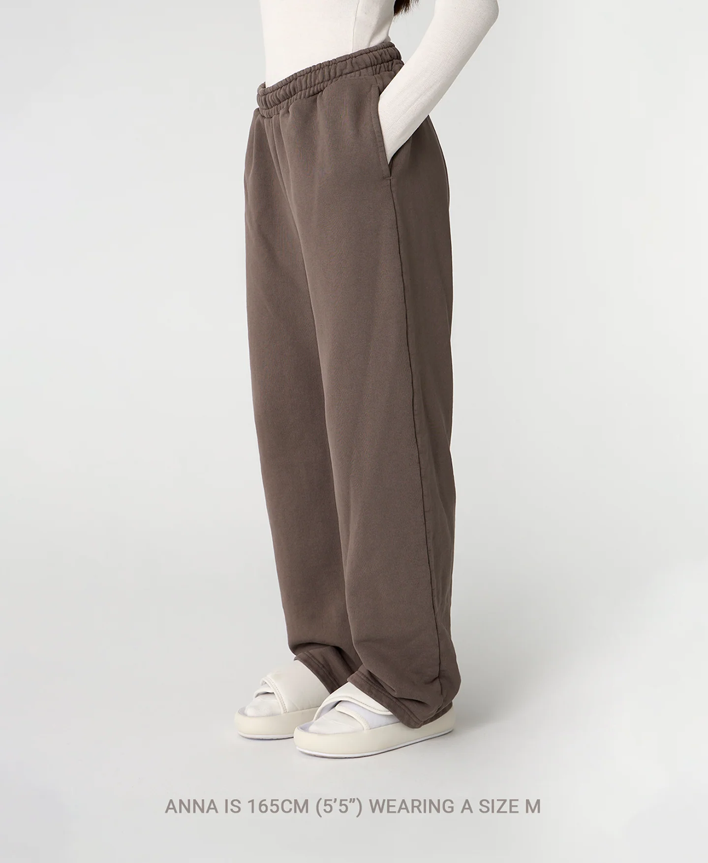 600 GSM 'Vintage Black' Straight-leg Pants - Image 6